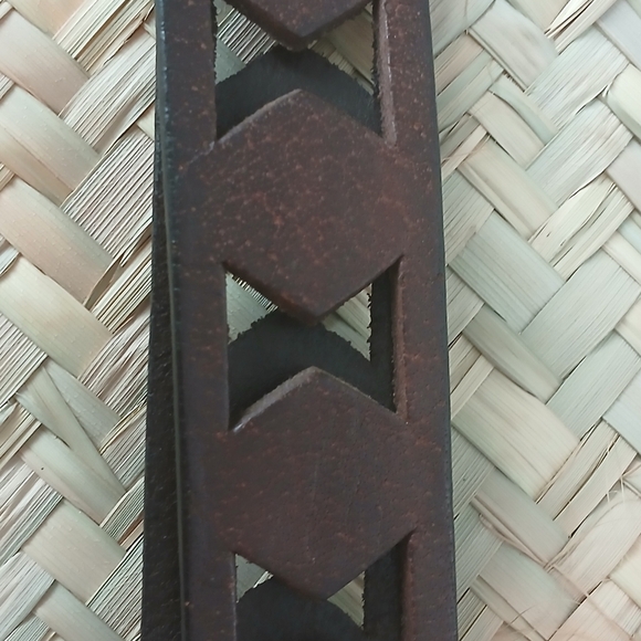 Leather belt, pre-owned,  good conditions,  small size, might fit medium - Picture 2 of 5